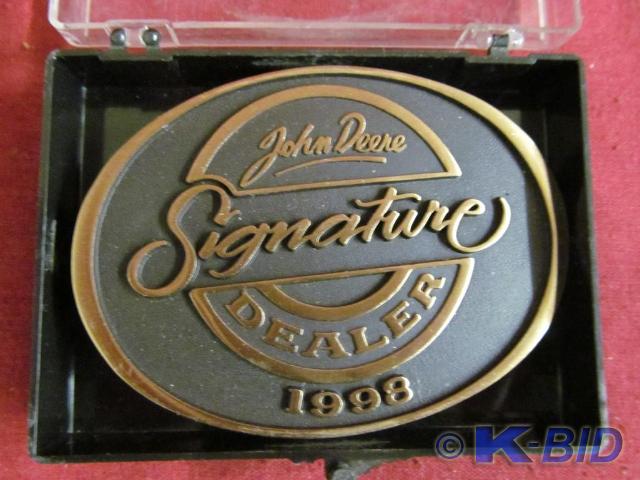 John Deere Signature Dealer 1998 Be...