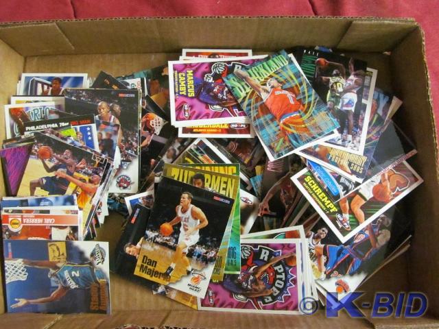 Box of 250 Basketball Cards