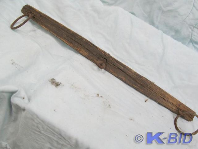 lot 115 image: Vintage Double Tree