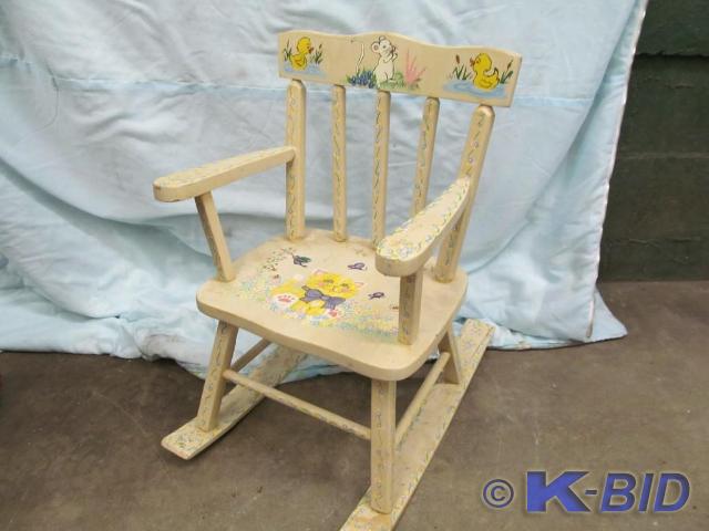lot 130 image: Childs Painted Rocking Chair