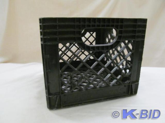 lot 156 image: Deans Foods Milk Crate