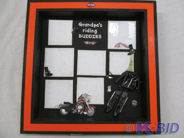 lot 185 image: Harley Davidson Grandpas Riding Bu...