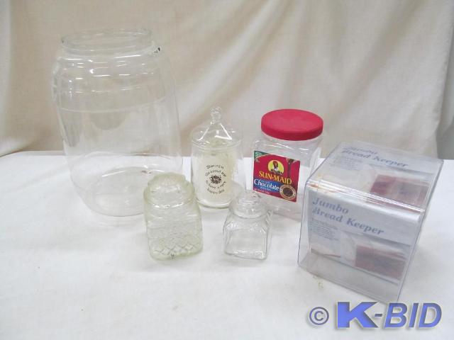lot 206 image: Large Plastic Jar, 3 Candy Dishes, ...