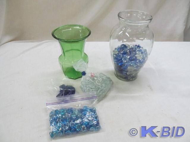 lot 209 image: 2 Vases with Colored Stones