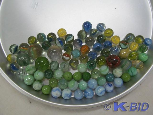 lot 212 image: Vintage Marbles - 3 Shooters