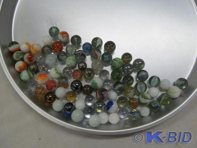 lot 213 image: Vintage Marbles