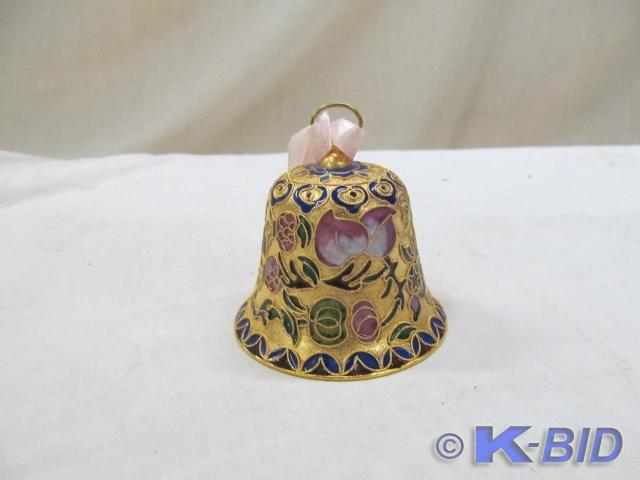 lot 228 image: Oriental Bell in Own Box