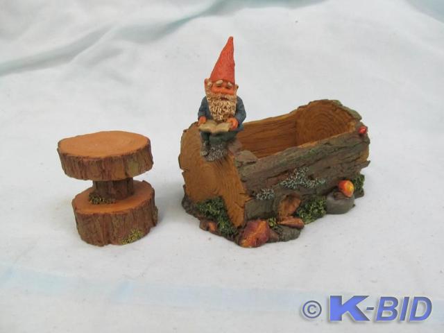 lot 82 image: Knome on a Stump Figurine 5L