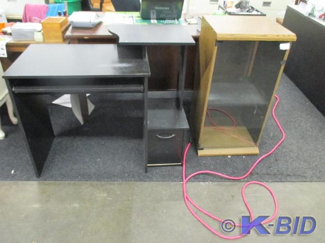 Black wood desk with pull out stere...
