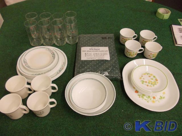 lot 28 image: Box Lot- Assorted Corelle Dishes &a...