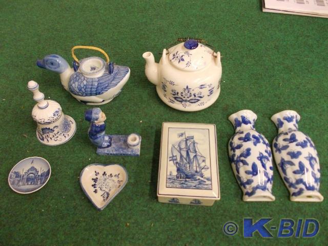 lot 42 image: Collection Of Assorted Blue Pattern...