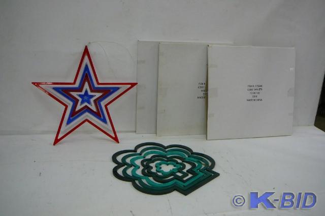 lot 23 image: 3 Star windchimes 1 Shamrock windch...