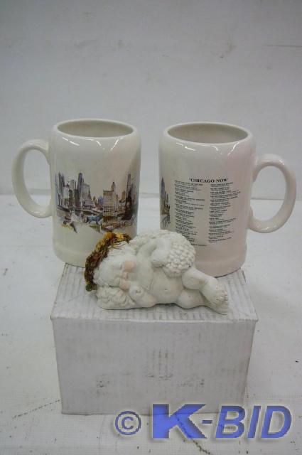lot 27 image: 2 Chicago collector mugs and an ang...