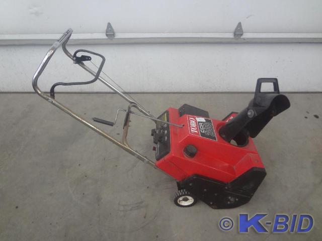 Toro CCR2000 Single Stage Snow Blow...