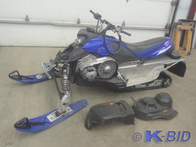 lot 3 image: 2007 Yamaha Phazer 500 Snowmobile, ...