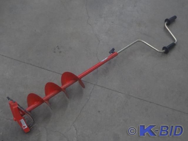 lot 30 image: Eskimo 6 Ice Auger