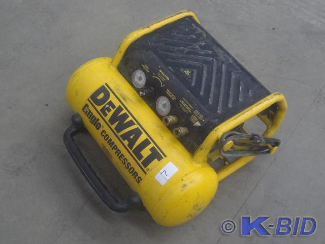 lot 7 image: DeWalt DW55155 Emglo Contractors Ai...