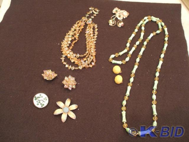 A Coro pin and earring set, a neckl...
