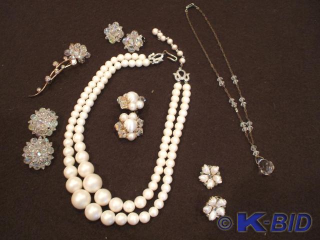 Pearl and crystal Jewelry.&nbsp On...