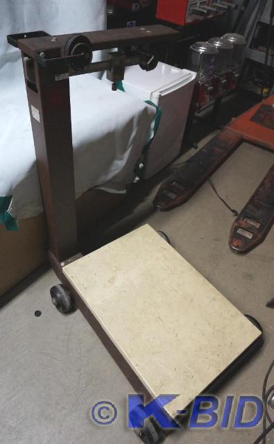 lot 12 image: Detecto Rolling Scale. Appears Vint...
