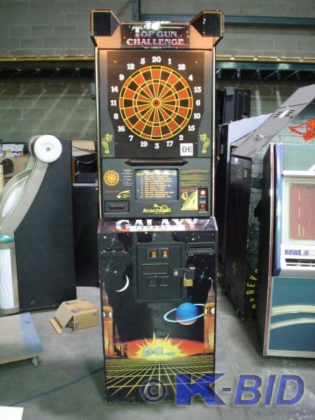 lot 3 image: Galaxy One Dartboard by Arachnid. S...