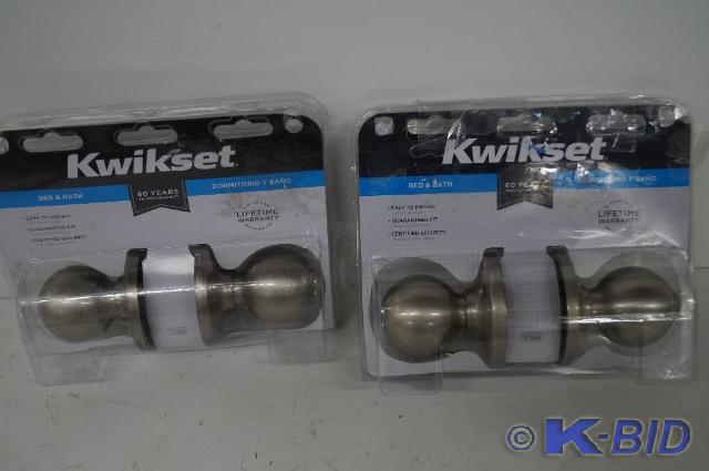 lot 30 image: 2 Piece Lot of Kwikset Bed and Bath...