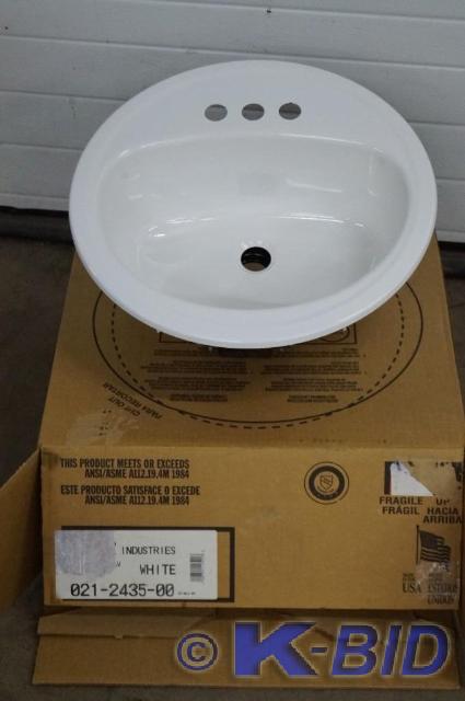 lot 39 image: Brand new sink in box