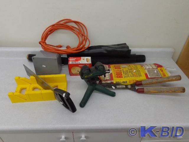 lot 51 image: Assorted Tools and Household Suppli...