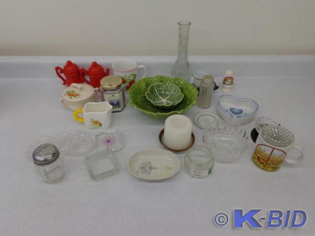 lot 66 image: Various Kitchen Items Coffee Cups, ...