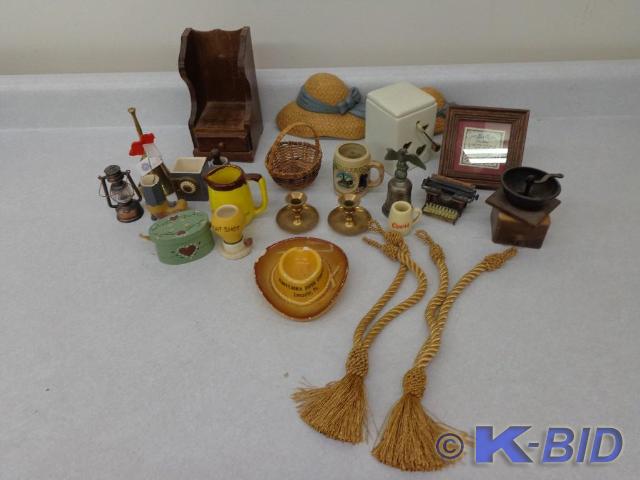 lot 68 image: Various Collection of Nic Nacs Bell...