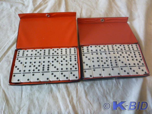 2 Hoyle Double Size Dominoes with C...