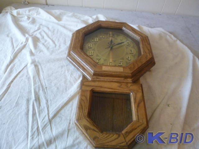 Wall Hanging Clock   Missing Pendul...