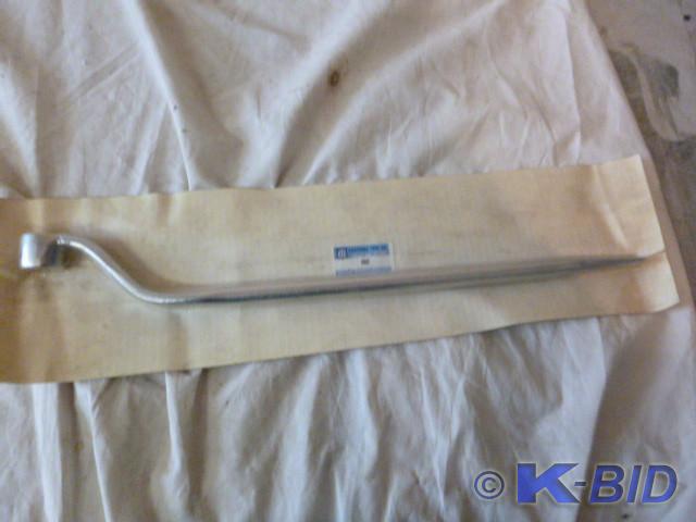 Owatonna Tool Company #652 Speciali...