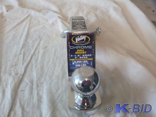 New Valley Chrome 2 Receiver Hitch...