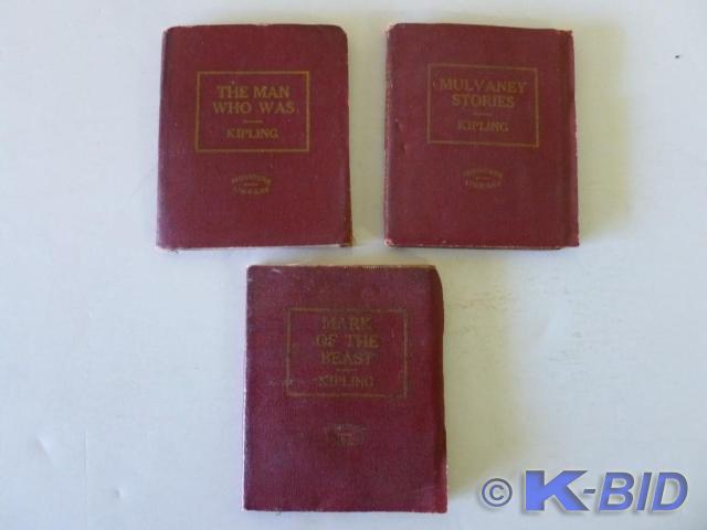 Lot of three antique little leather...