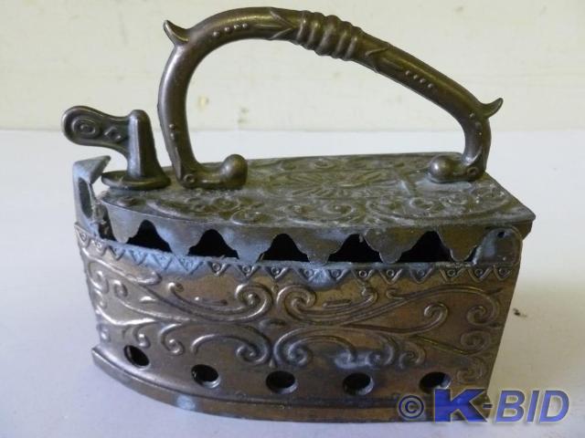 Large cast brass decorative shelf i...