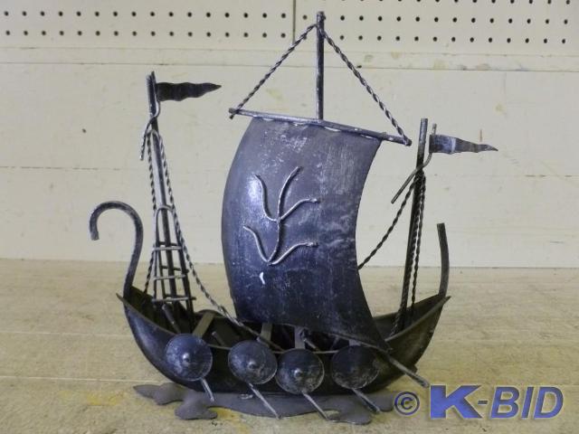 Cut metal mantle ship decoration th...