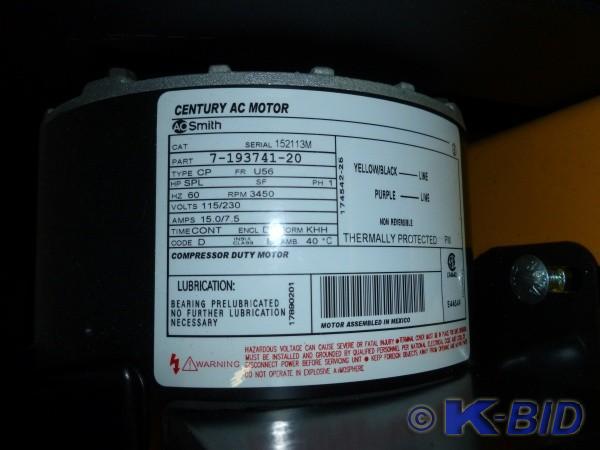 lot 2 image: 6000 gas powered generator. 120 vol...