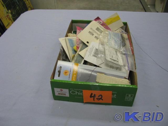 lot 42 image: lot of sewing supplies see photos f...