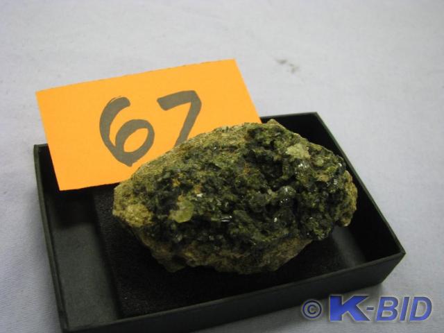 lot 67 image: crystal and mineral sample, unsure ...