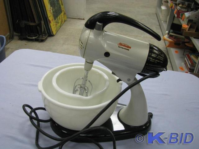 lot 84 image: vintage sunbeam mixer looks real go...