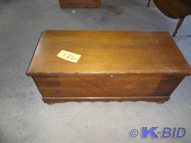 Very Nice Cedar Chest, empty, cant...