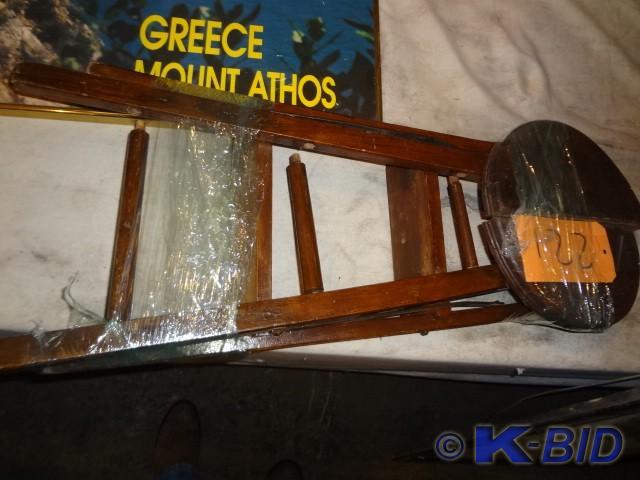 Folding stool, needs top fixed