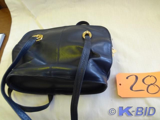 Brin Leather Purse