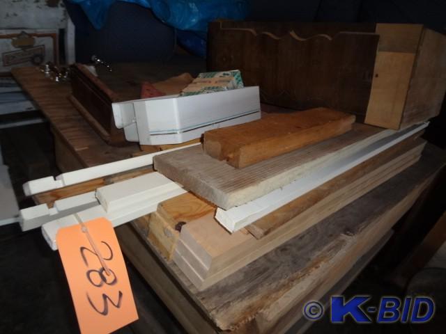 Every Thing on Table, single bed sl...