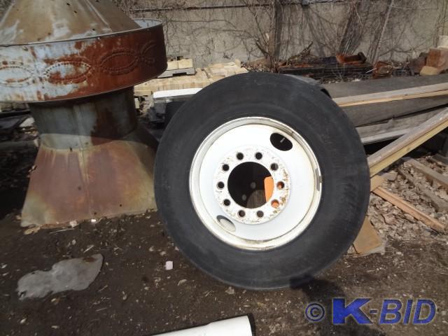 Semi-tire
