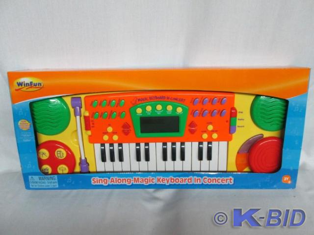 lot 48 image: Sing Along Magic Keyboard   This el...