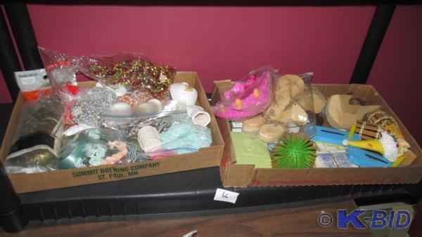 holiday decorations and knick knack...