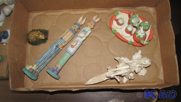 holiday decorations- &nbspbunnies