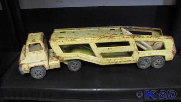 27 tin double decker TONKA car hau...